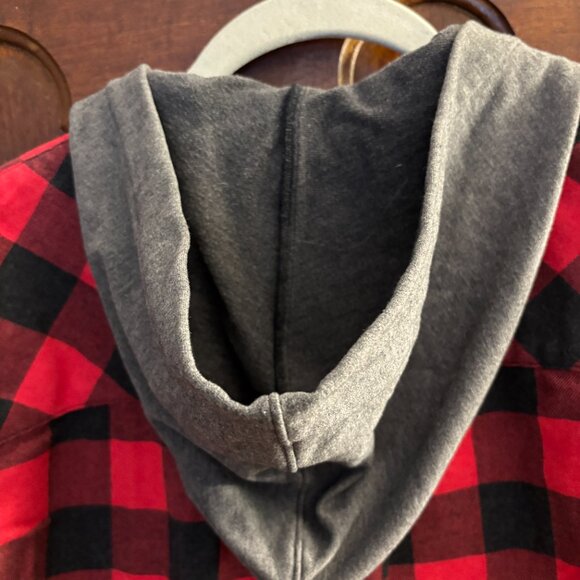 Under Armour plaid flannel shacket with grey cotton knit hood - Picture 7 of 13